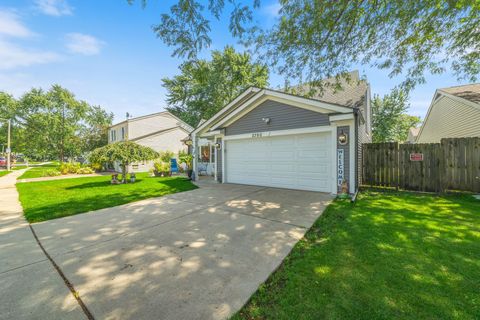 Tiny photo for 2390 Buttercup Court, Aurora, IL 60506 (MLS # 12467921)