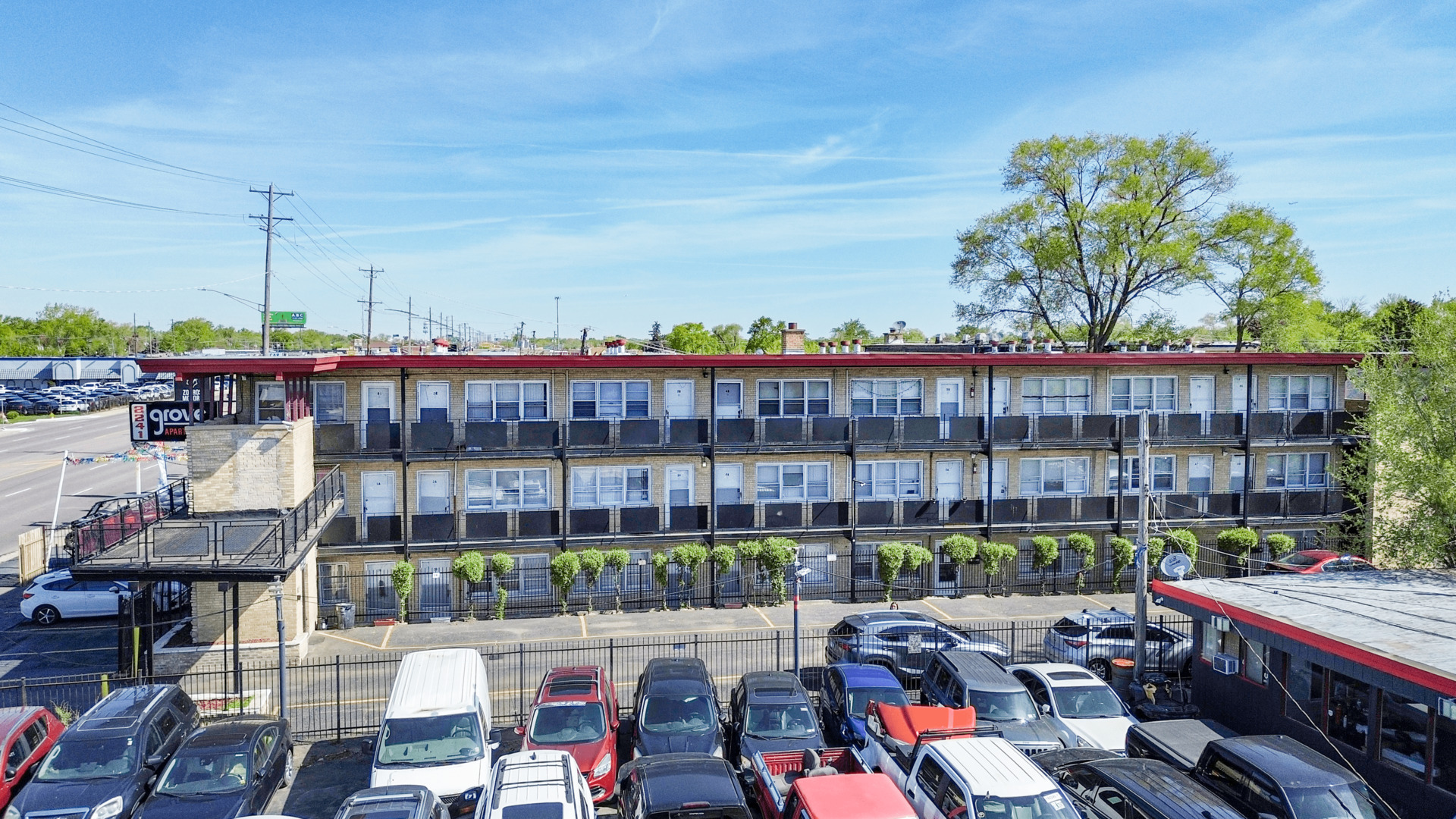 2241 N Mannheim Road