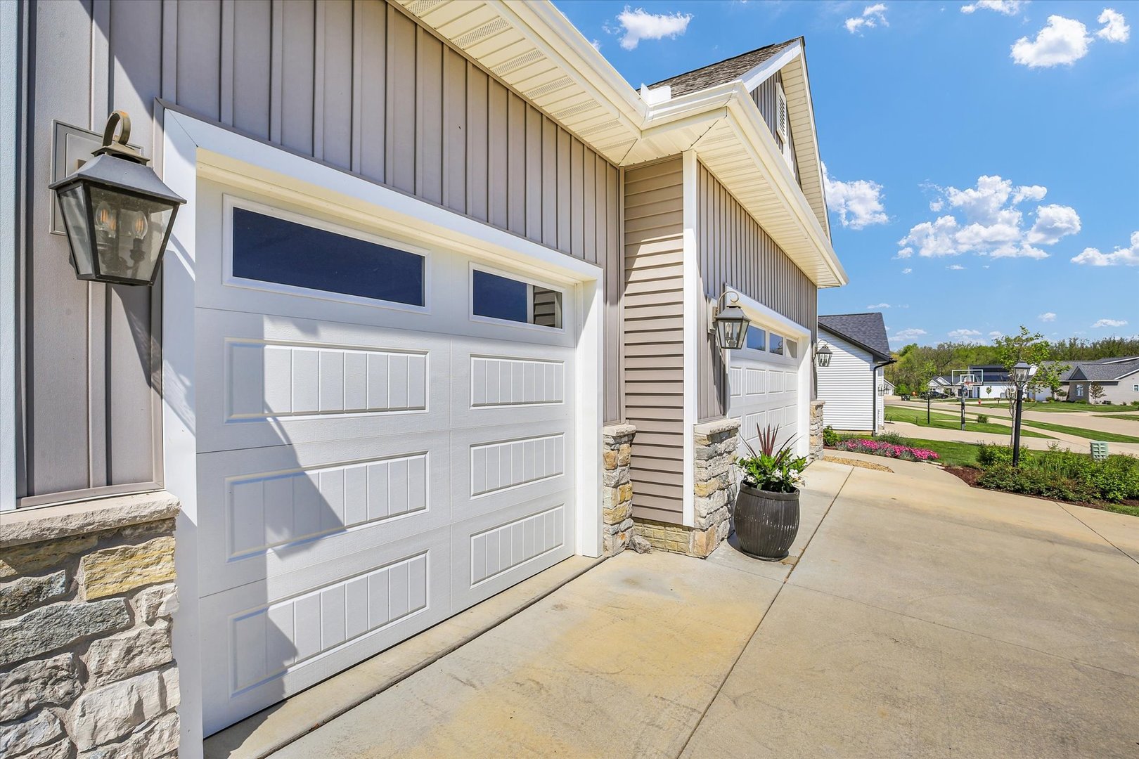 1403 Golden Rod Drive
