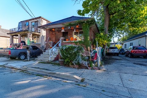 256 McRoberts Street Joliet IL 60432