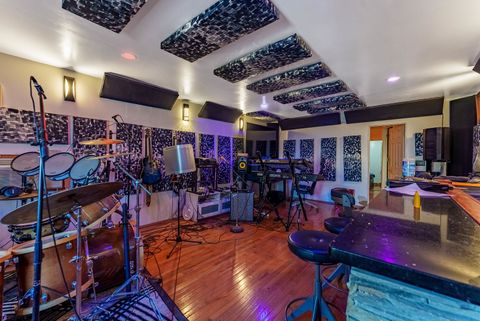 Tiny photo for 256 McRoberts Street, Joliet, IL 60432 (MLS # 12501996)