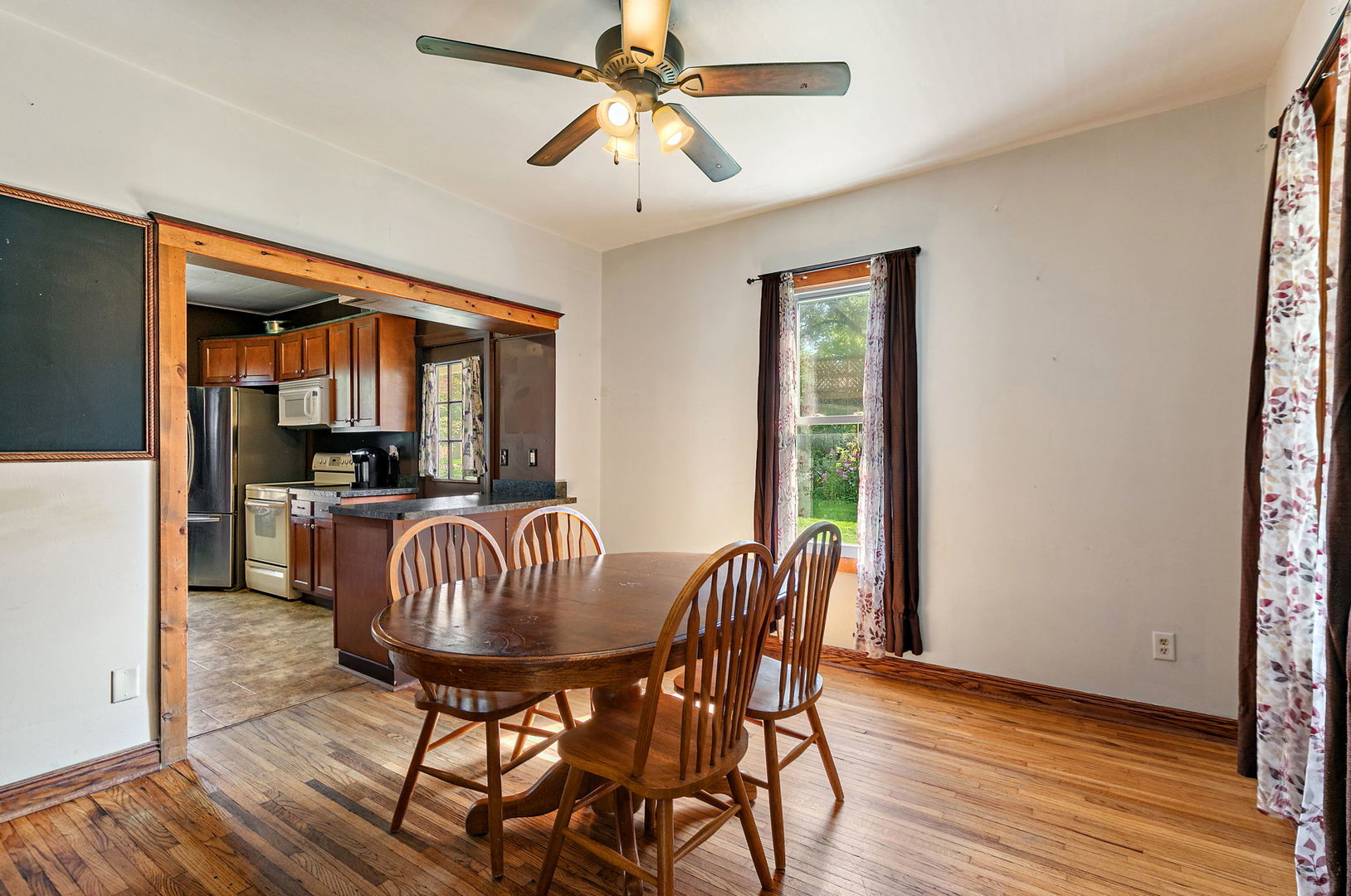 318 S 8th Street