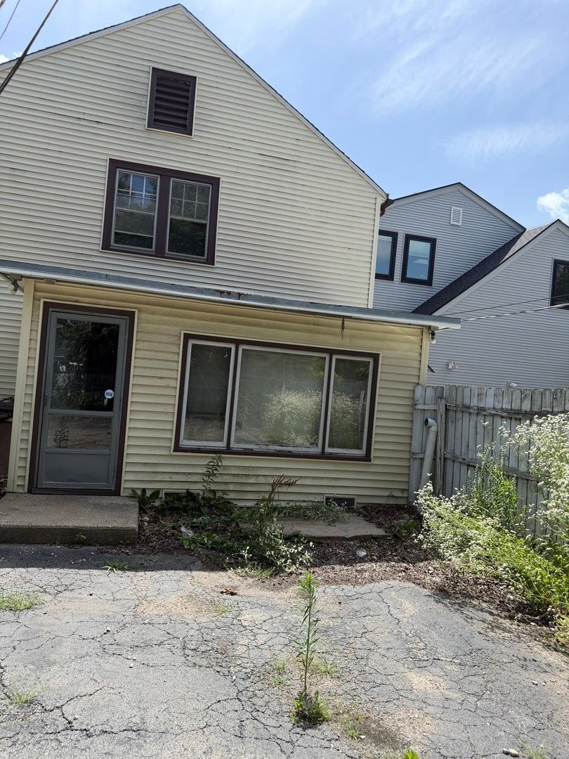 430 W Virginia Street 1