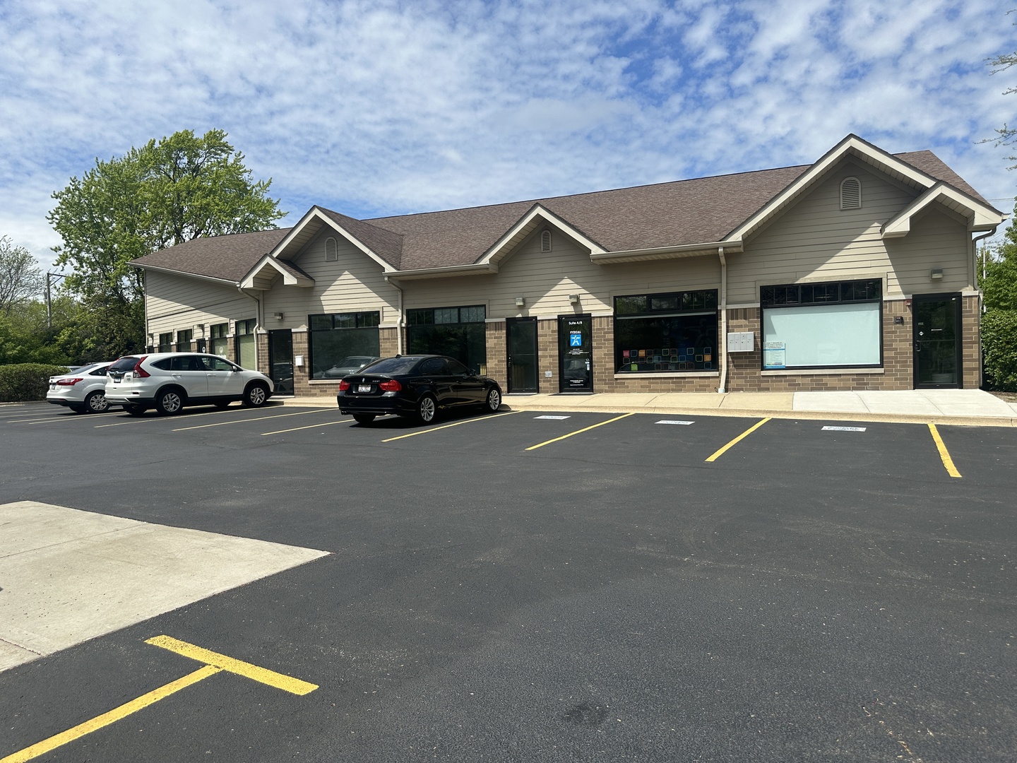 34498 N Old Walnut Circle C-D