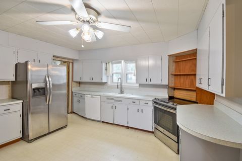 Tiny photo for 10642 E 1500 North Road, Pontiac, IL 61764 (MLS # 12447546)