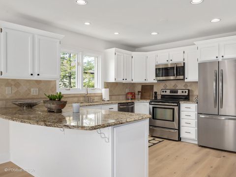 Tiny photo for 412 66th Street, Downers Grove, IL 60516 (MLS # 12593178)