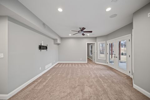 Tiny photo for 36 Blackstone Way, Le Claire, IA 52753 (MLS # 12577990)