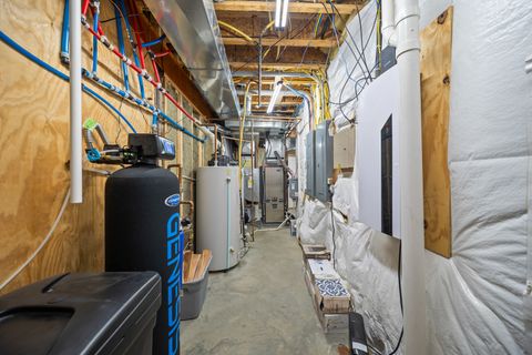 Tiny photo for 36 Blackstone Way, Le Claire, IA 52753 (MLS # 12577990)