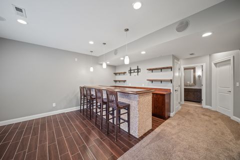 Tiny photo for 36 Blackstone Way, Le Claire, IA 52753 (MLS # 12577990)