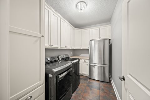 Tiny photo for 36 Blackstone Way, Le Claire, IA 52753 (MLS # 12577990)