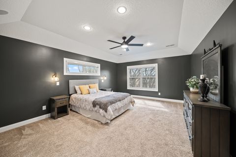 Tiny photo for 36 Blackstone Way, Le Claire, IA 52753 (MLS # 12577990)