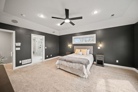 Tiny photo for 36 Blackstone Way, Le Claire, IA 52753 (MLS # 12577990)