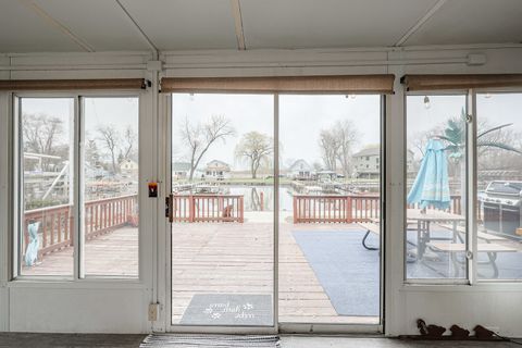 Tiny photo for 707 Kingston Boulevard, McHenry, IL 60050 (MLS # 12328123)