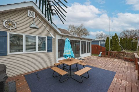 Tiny photo for 707 Kingston Boulevard, McHenry, IL 60050 (MLS # 12328123)