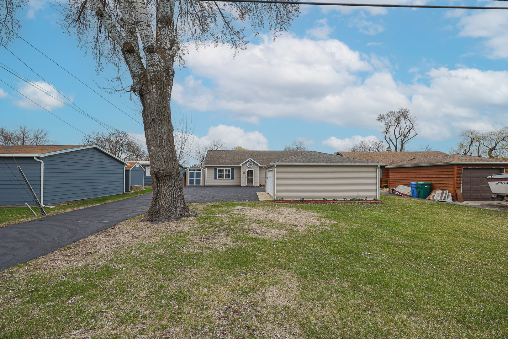 707 Kingston Boulevard