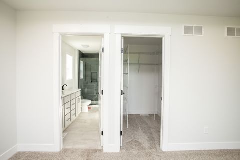 Tiny photo for 109 Dugan Trail, Downs, IL 61736 (MLS # 12600066)