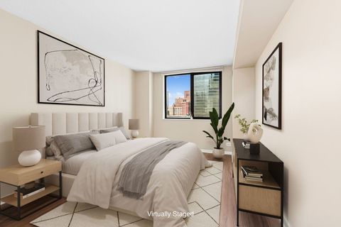 Tiny photo for 33 W Delaware Street #10B, Chicago, IL 60610 (MLS # 12588724)