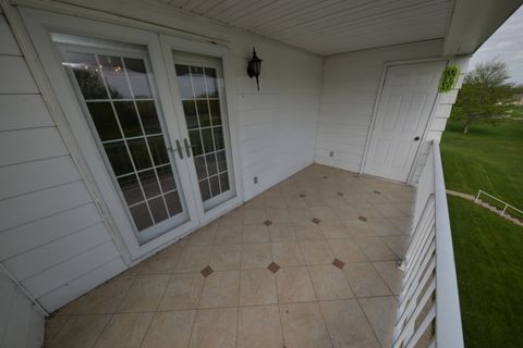 Tiny photo for 3500 Victoria Avenue #304, Mt Vernon, IL 62864 (MLS # 12617489)