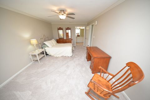 Tiny photo for 3500 Victoria Avenue #304, Mt Vernon, IL 62864 (MLS # 12617489)