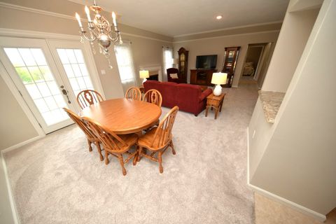 Tiny photo for 3500 Victoria Avenue #304, Mt Vernon, IL 62864 (MLS # 12617489)
