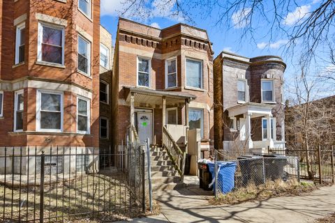 7241 S Yale Avenue Chicago IL 60621