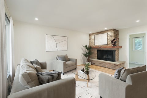 Tiny photo for 2013 Clover Road, Northbrook, IL 60062 (MLS # 12695585)