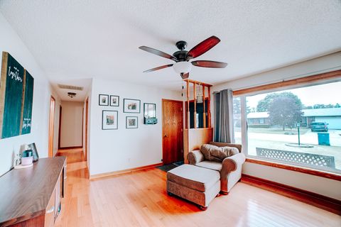 Tiny photo for 714 E Rosewood Street, Watseka, IL 60970 (MLS # 12623091)