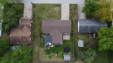 Tiny photo for 714 E Rosewood Street, Watseka, IL 60970 (MLS # 12623091)