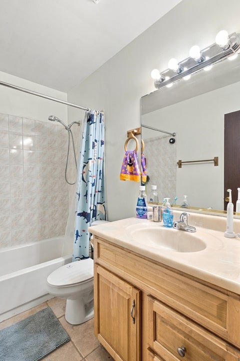 Tiny photo for 1036 Foxworth Boulevard, Lombard, IL 60148 (MLS # 12780091)