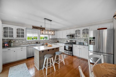 Tiny photo for 25421 Faraday Road, Manhattan, IL 60442 (MLS # 12472897)