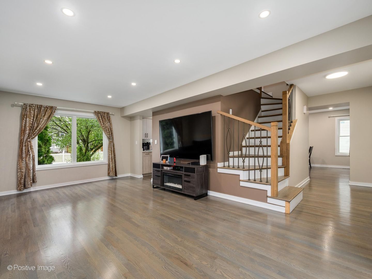 1817 Longboat Drive