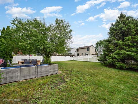 Tiny photo for 1817 Longboat Drive, Elk Grove Village, IL 60007 (MLS # 12716520)