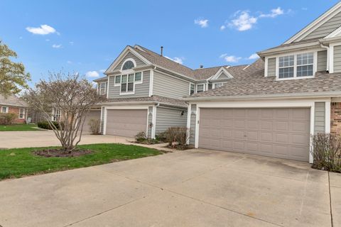 Tiny photo for 241 Woodstone Circle, Buffalo Grove, IL 60089 (MLS # 12618727)