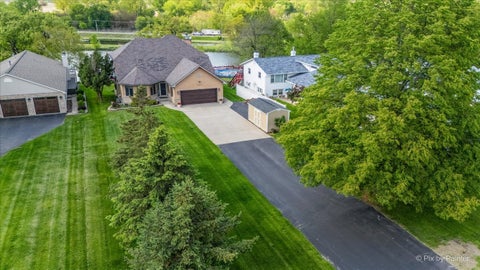Tiny photo for 1317 PARK Place, Lake Holiday, IL 60548 (MLS # 12643605)