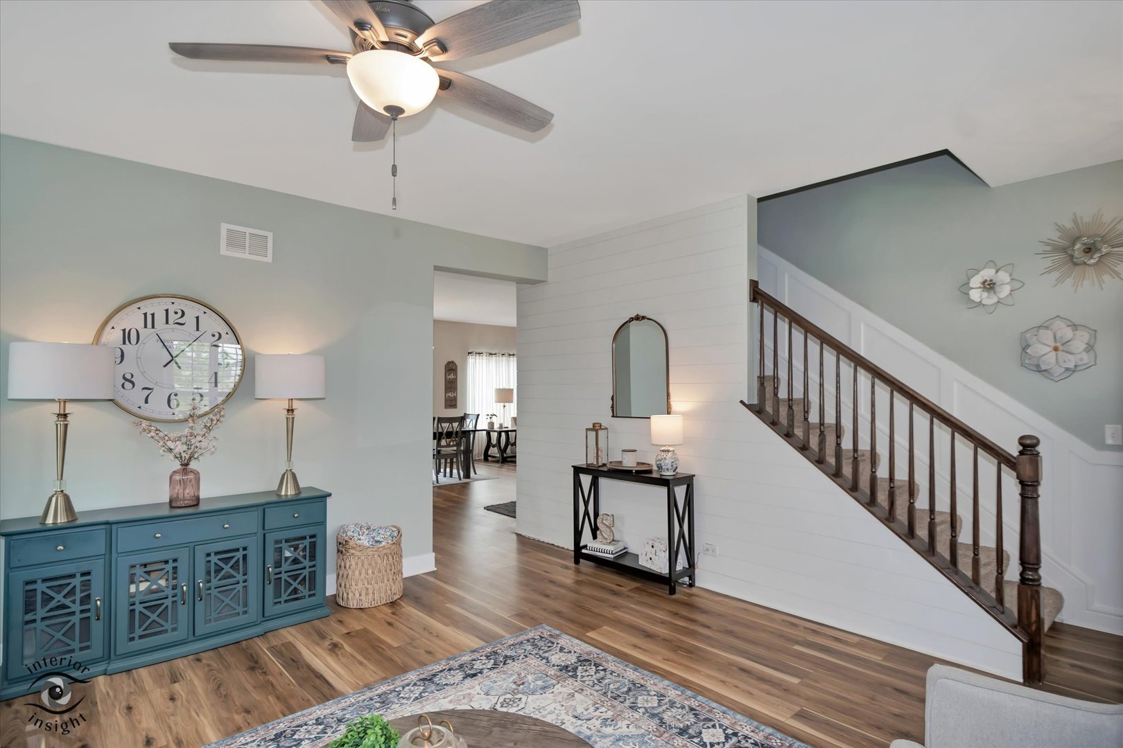 2125 High View Road