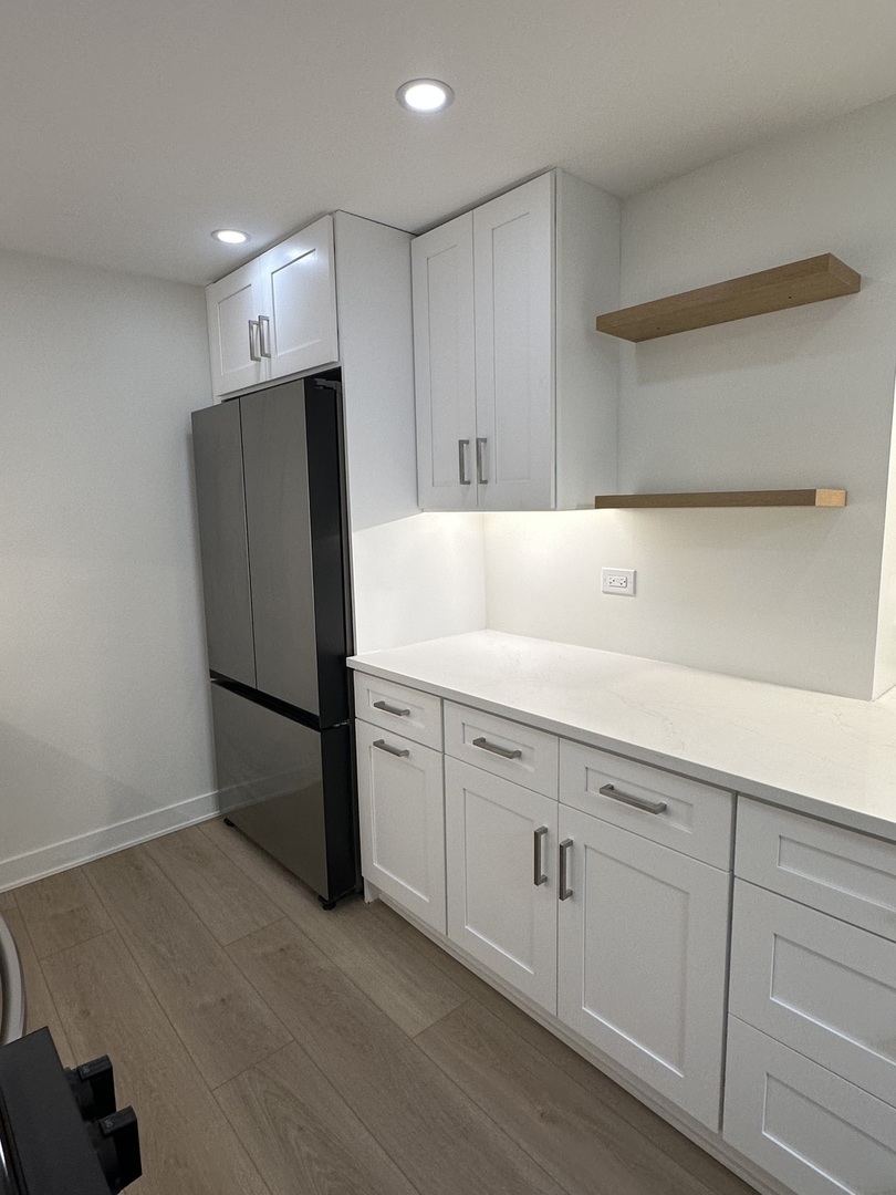 2800 N Lake Shore Drive 2603