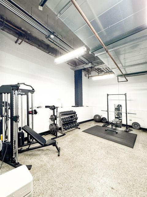 Tiny photo for 770 W Gladys Avenue #305, Chicago, IL 60661 (MLS # 12522870)