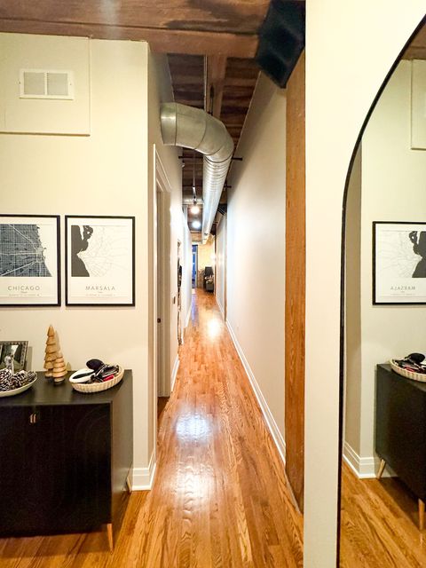 Tiny photo for 770 W Gladys Avenue #305, Chicago, IL 60661 (MLS # 12522870)