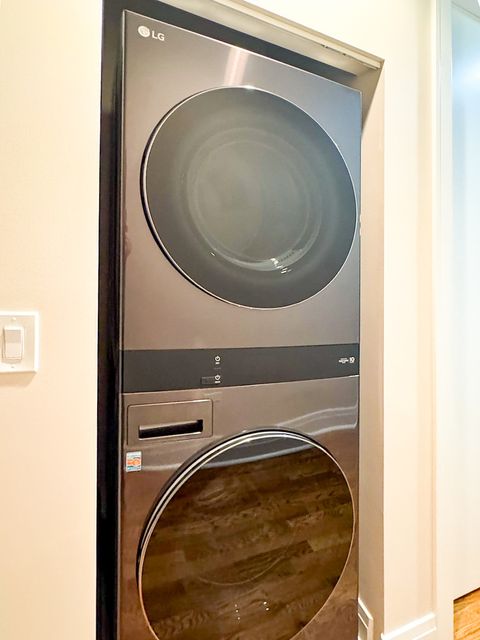 Tiny photo for 770 W Gladys Avenue #305, Chicago, IL 60661 (MLS # 12522870)