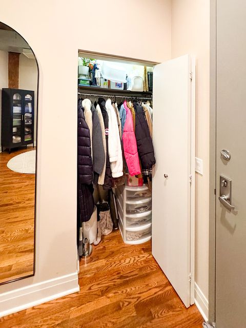 Tiny photo for 770 W Gladys Avenue #305, Chicago, IL 60661 (MLS # 12522870)