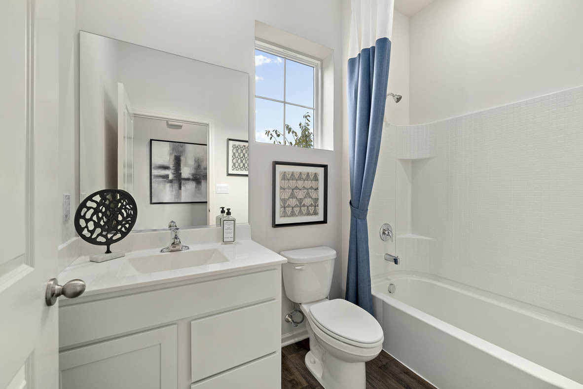 6438 maple glen Drive