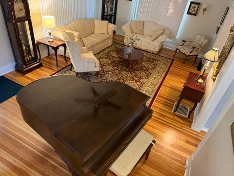 Tiny photo for 916 Illinois Avenue, Murphysboro, IL 62966 (MLS # 12635976)