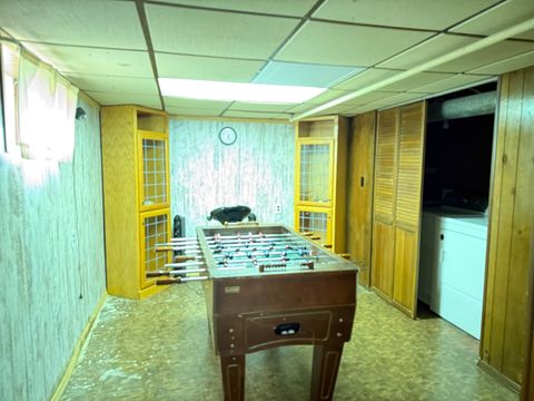 Tiny photo for 916 Illinois Avenue, Murphysboro, IL 62966 (MLS # 12635976)
