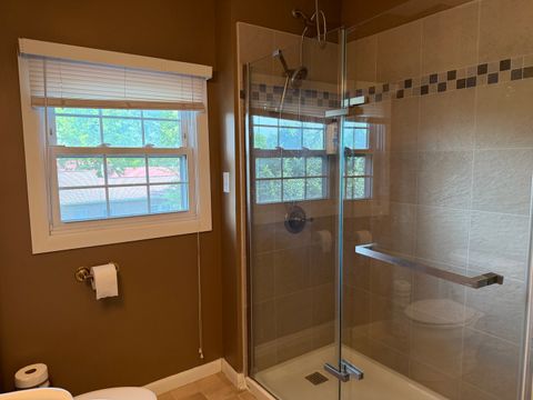 Tiny photo for 916 Illinois Avenue, Murphysboro, IL 62966 (MLS # 12635976)