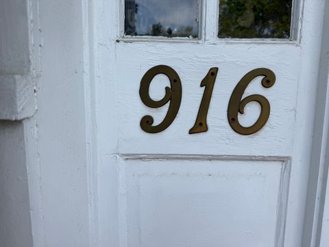 Tiny photo for 916 Illinois Avenue, Murphysboro, IL 62966 (MLS # 12635976)