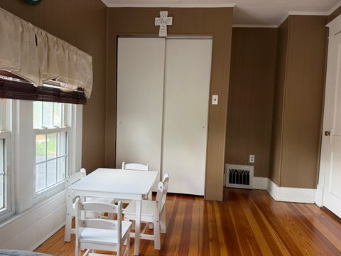 Tiny photo for 916 Illinois Avenue, Murphysboro, IL 62966 (MLS # 12635976)