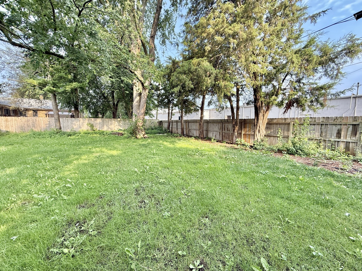 201 W Mcconaughy Avenue