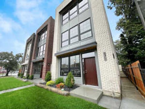 4315 S Indiana Avenue 3 Chicago IL 60653