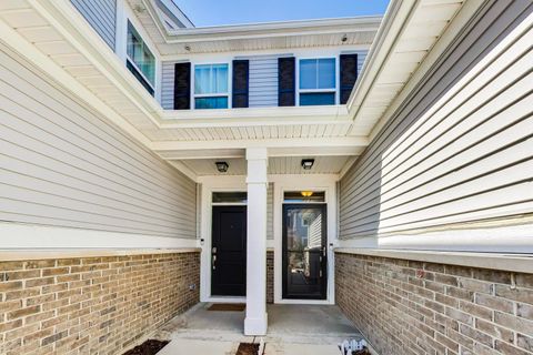 Tiny photo for 4152 Calder Lane, Aurora, IL 60504 (MLS # 12606647)