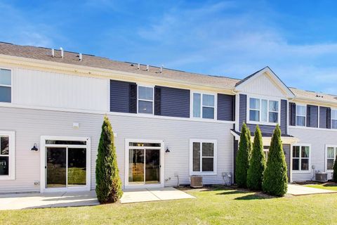 Tiny photo for 4152 Calder Lane, Aurora, IL 60504 (MLS # 12606647)